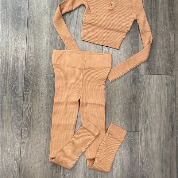 Legging bundle two sets only - Picture 2 of 5